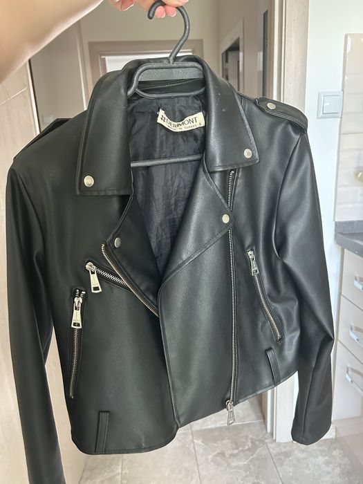 Черно кожено яке