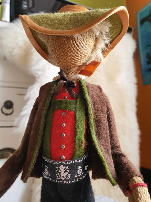 Papusa din panza si iuta hand made Morly de Lydia Morlacchi