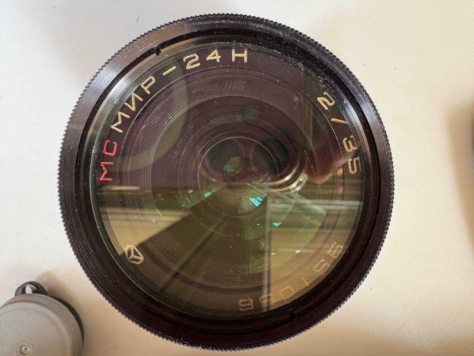 Мир-24Н 35mm f/2.0 (Байонет Н/Nikon) c переходником на Canon EF