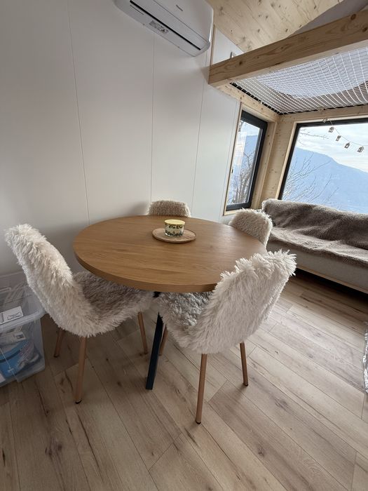 Masa Jysk Nortoft rotunda 120 cm diametru, Nou !