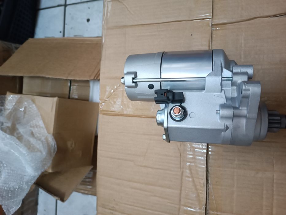 Стартер 2UZ 3UZ 4.3 4.7