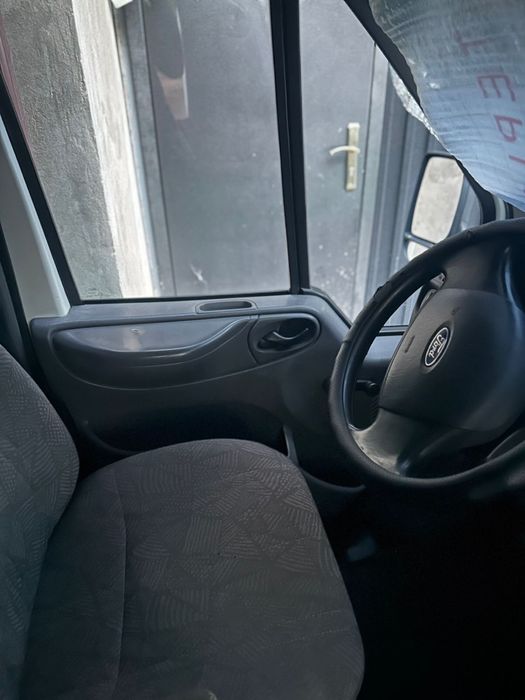Ford Tranzit в хорошем состоянии