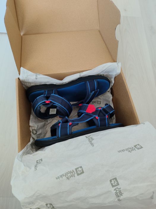 Jack Wolfskin детски сандали за момче