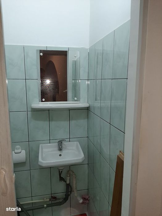 Vand apartament 3 camere PARTER, bloc caramida, Micro 16, Satu Mare