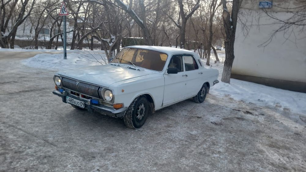 Продаю Волгу 2410