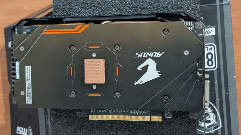 Placa video AMD RX 570 Gigabyte Aorus 4GB VRAM
