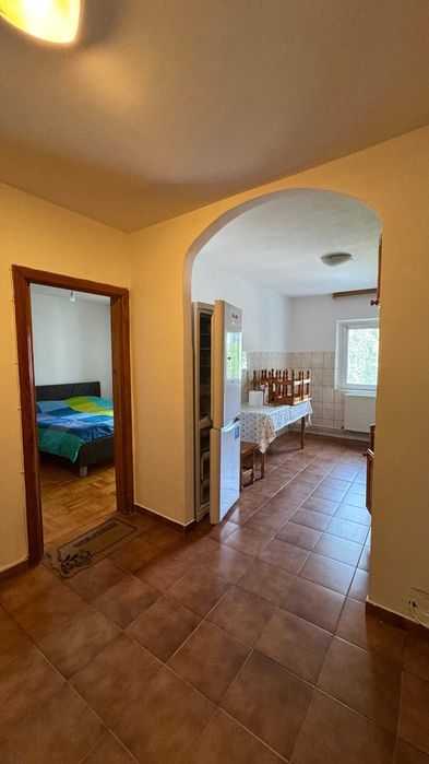 Inchiriere Apartament 2 camere complet mobilat – 56 mp + balcon – Focșani, str. 1 Decembrie 1918 (lângă Kaufland)