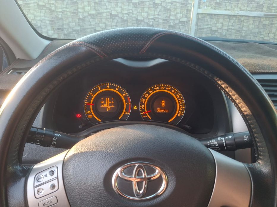 Продам автомобиль Тойта Corolla 2008 г