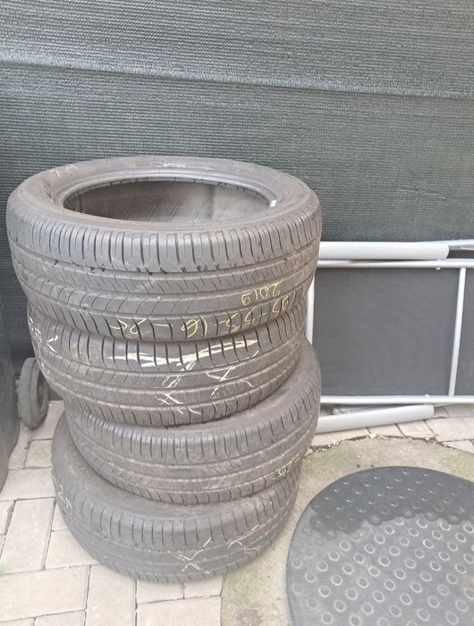 Vând set 4 anvelope Michelin Energy Saver 195/55 R16 Set 4 anvelope vara