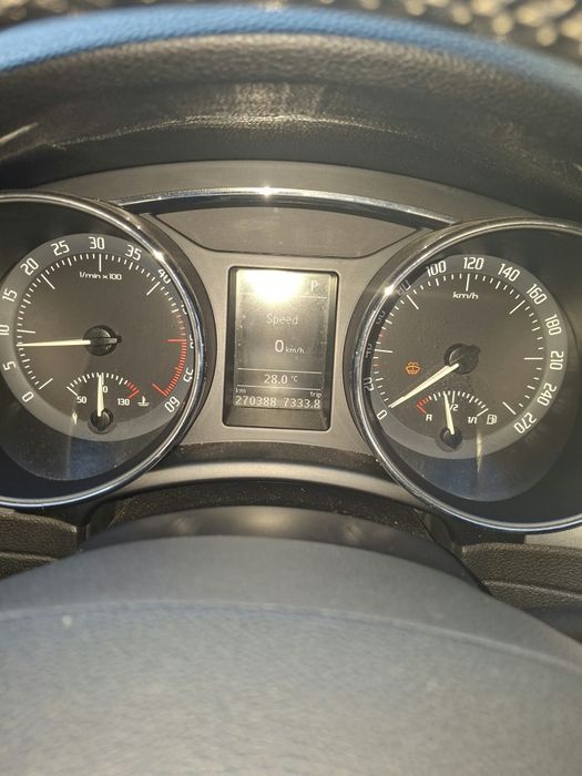 Vand Skoda Superb 2