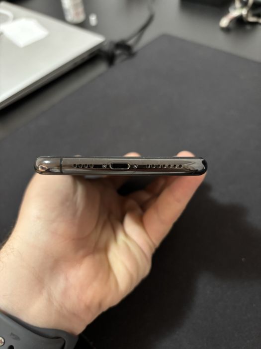 iPhone 11 Pro Max 256GB Space Gray – Pentru piese