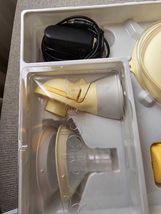 Електрическа помпа за кърма Medela Swing Flex