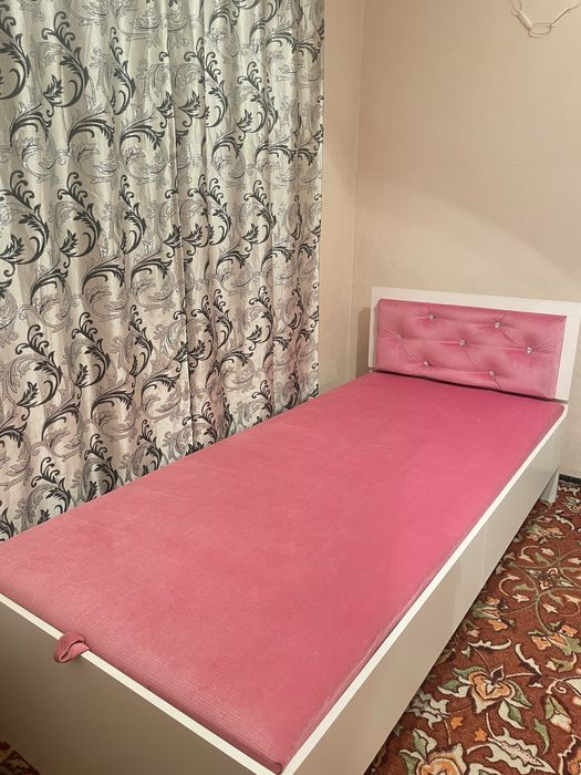 Кровать односпальная