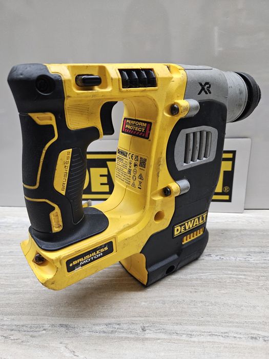 Dewalt Перфоратор DCH273 18V.