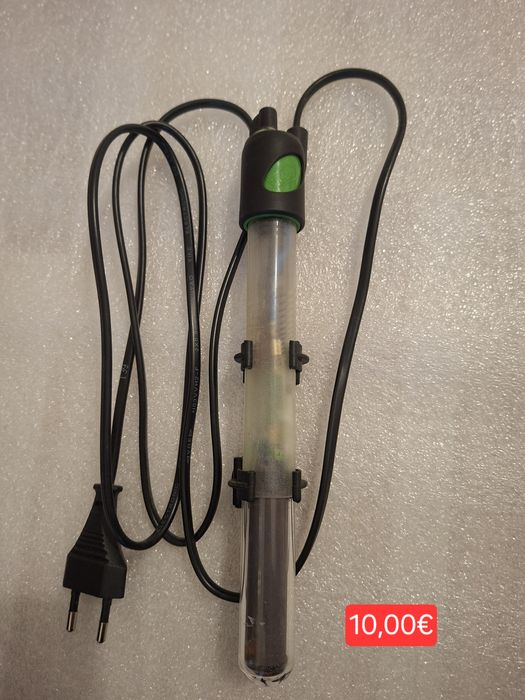 Декорация за аквариум и принадлежности.