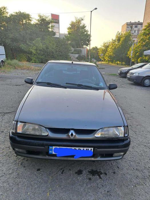 Продавам Рено 19 Shamade
