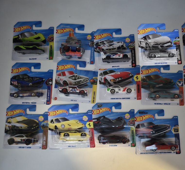Hot wheels колички