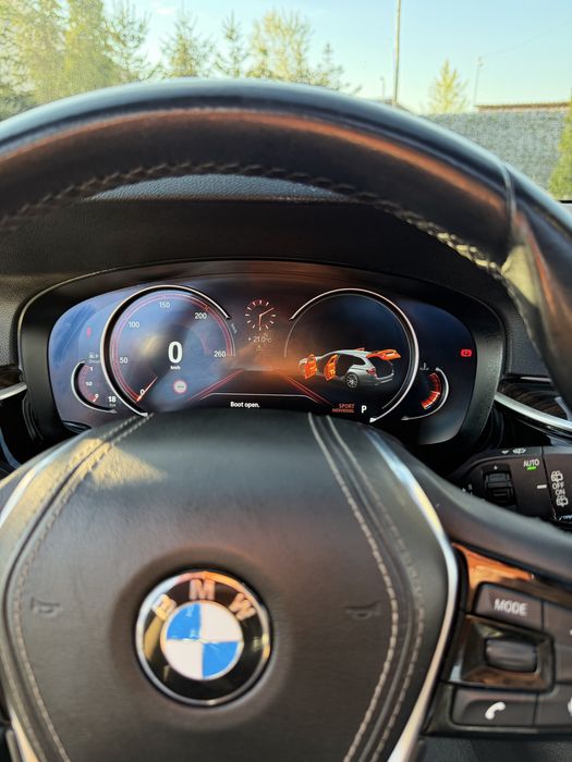 Bmw 520D 2017 2.0 D 190cp B47 Euro 6 Sport-Line Panormaic Navi Mare Ambiental Smart Key Top