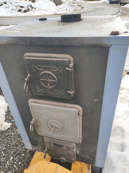 Centrala termica pe lemne