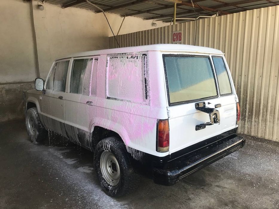 Исузу сотиладиии