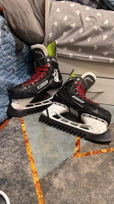 продам коньки bauer xls