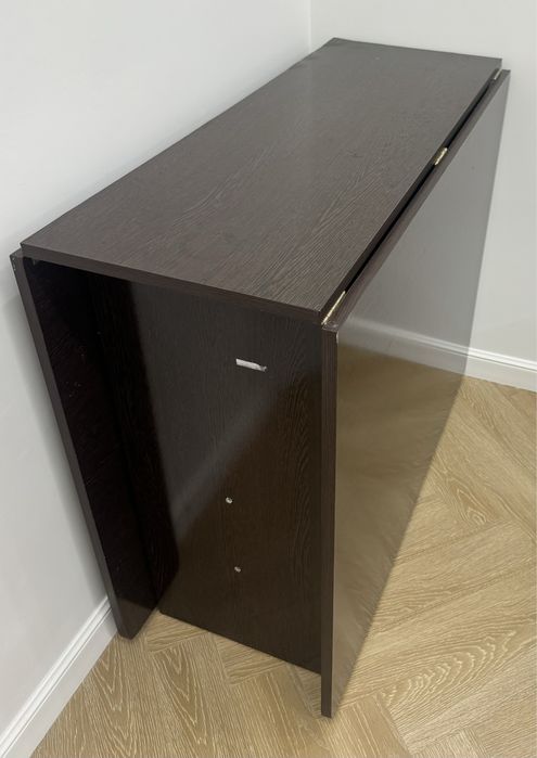 Продам стол тумбу