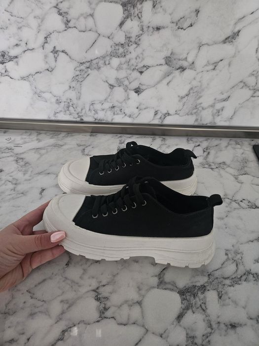 Дамски спортни кецове