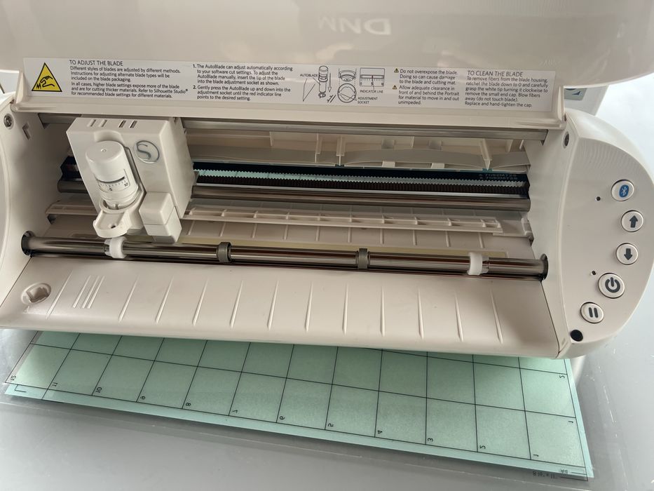Cutter plotter Silhouette Portrait2
