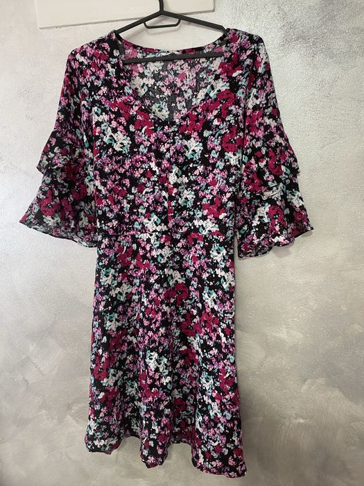 Rochie superba        ,
