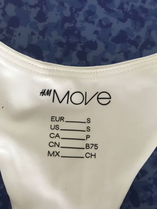 Бюстие и бекини номер S от HM