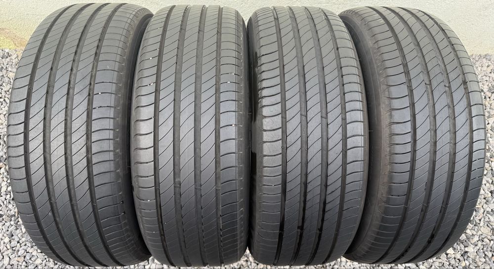 4бр 225/55/18 на 7мм с 21дот Мишелин Прамиси 4