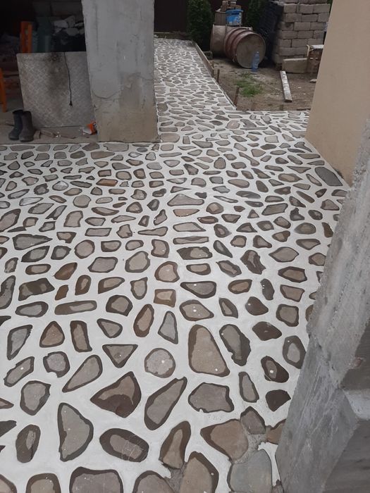 Vând Piatră Naturală de Munte