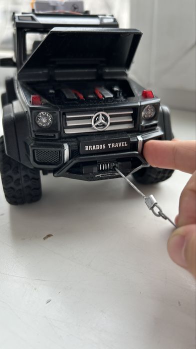 Продам металические машинки