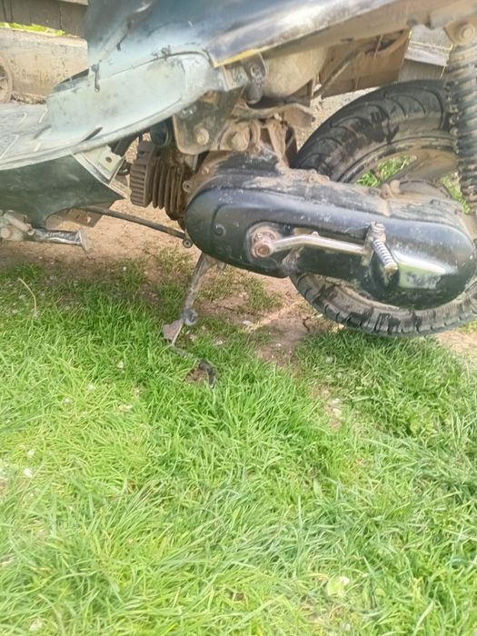 Vand scuter malaguti 49 cc