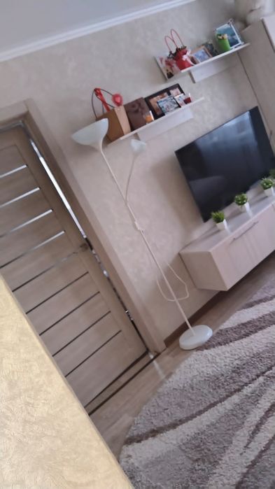 Продам трёхкомнатную квартиру