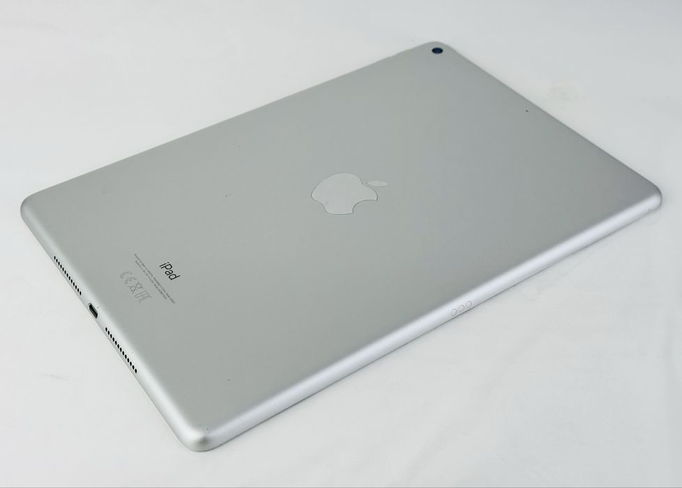 Apple iPad 9 64GB WiFi Silver Отличен! Гаранция!