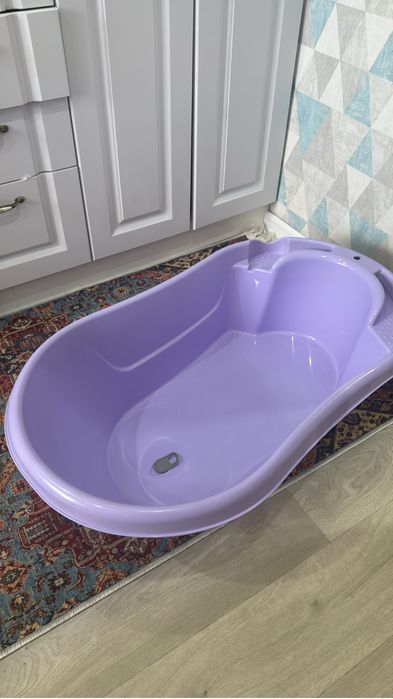 Продам ванночку для купания