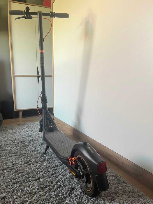 Segway - Ninebot Kickscooter F40E