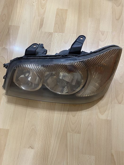 Левая фара Toyota Highlander u20