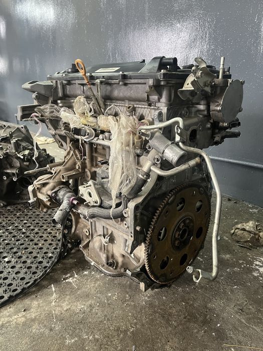 Продам двигатель  и акпп