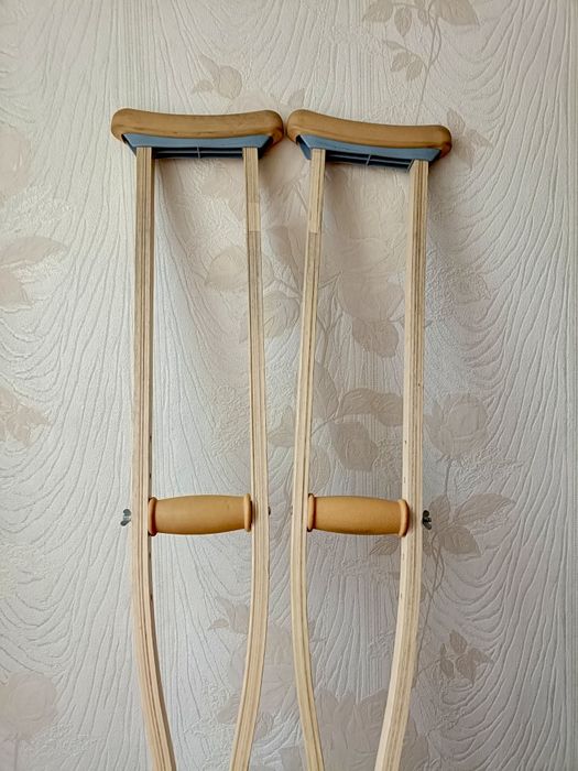 КОСТЫЛИ подмышечные