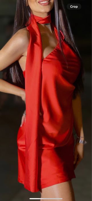 Къса рокля букле