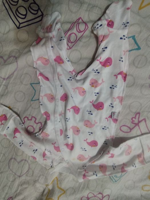 Вещи на девочку в хорошем состоянии.