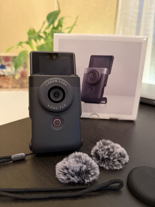 Canon PowerShot V10 + 256 GB карта памет