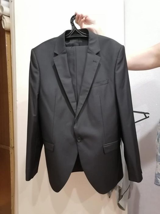 Продам мужской костюм