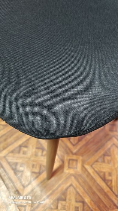 Продаю  стулья  .