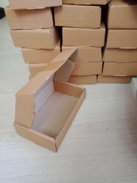 Коробки упаковочные