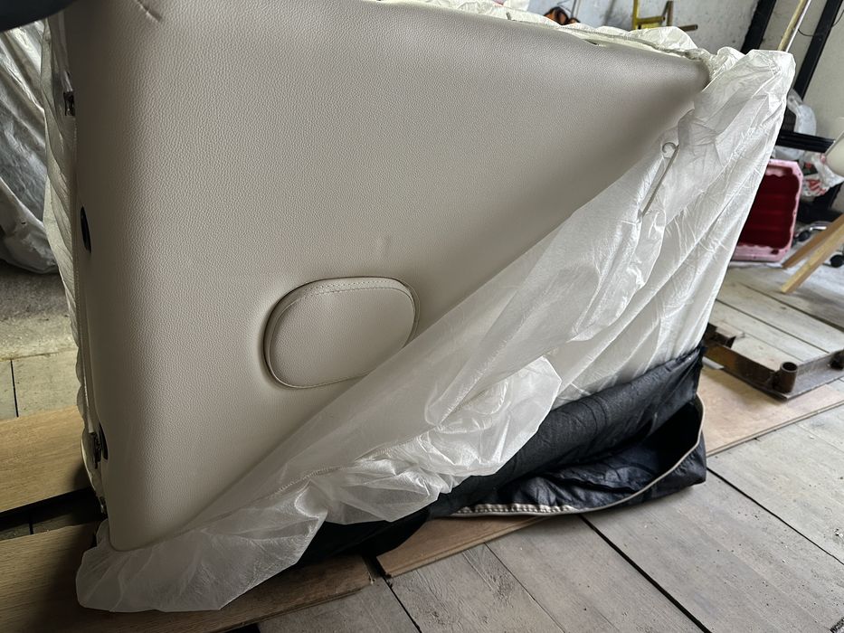 Козметична кушетка