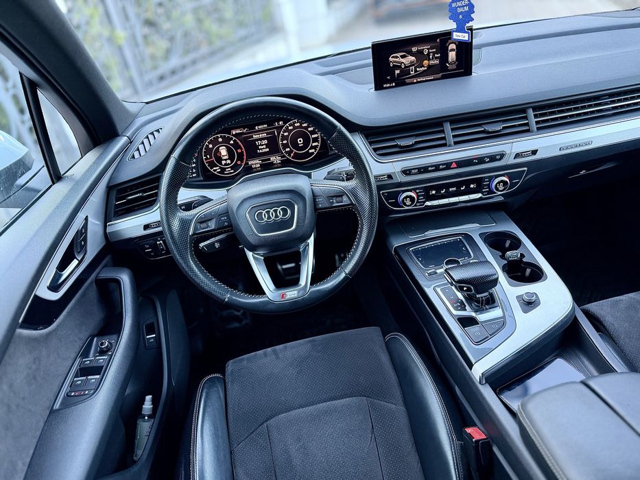 • Audi Q7 2018 / 3 x S-Line / Matrix / Parc Auto • Rate •