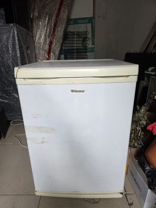 Продам холодильник Рабочий